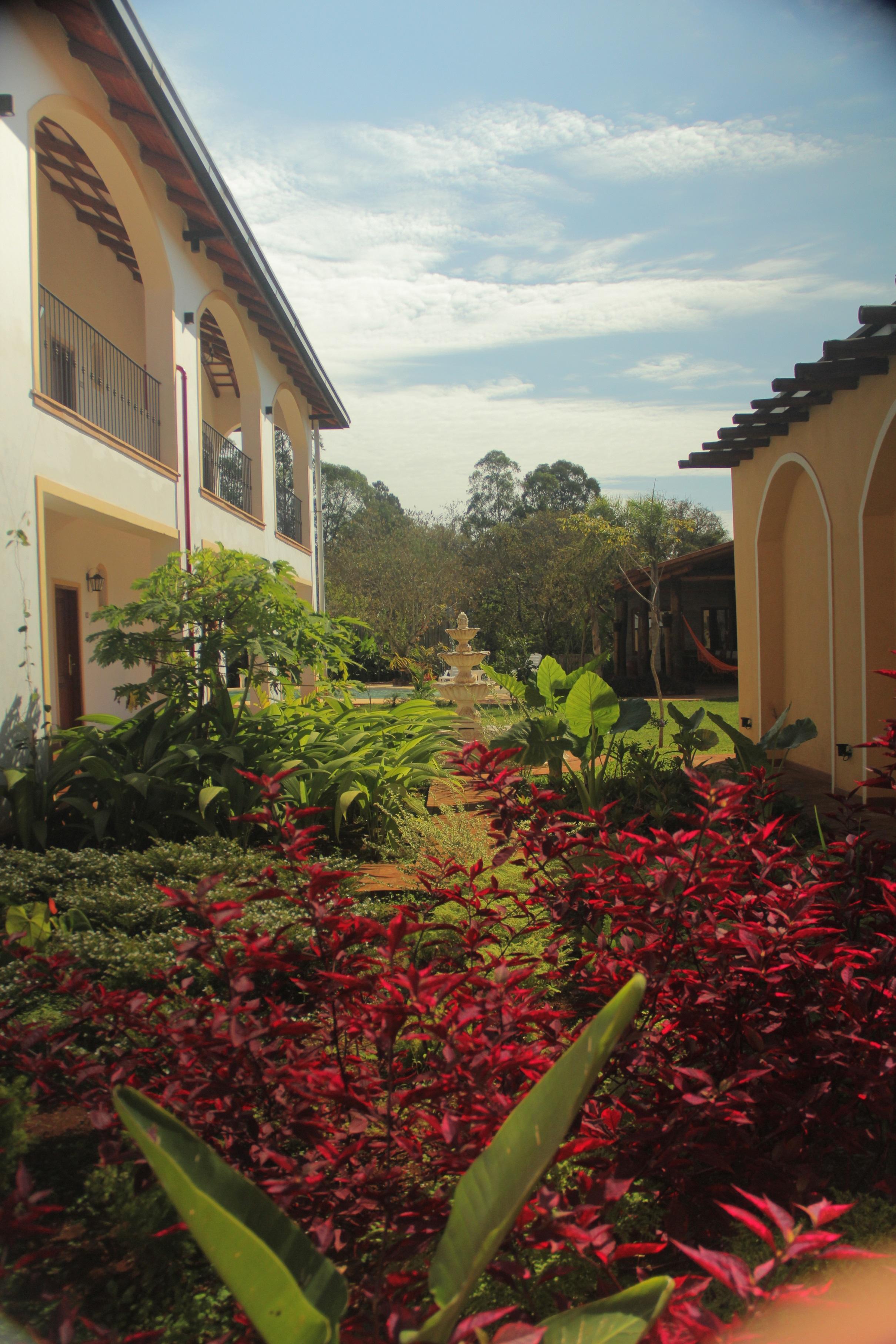 Hotel El Pueblito Iguazu à Puerto Iguazú Extérieur photo