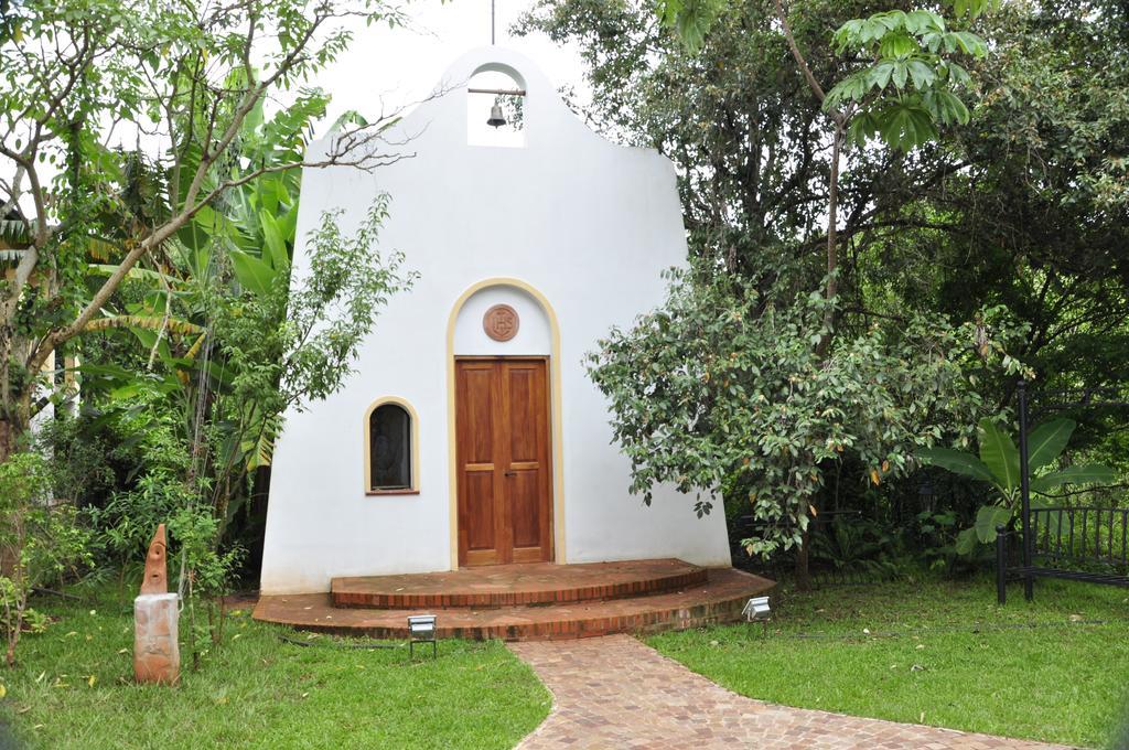 Hotel El Pueblito Iguazu à Puerto Iguazú Extérieur photo